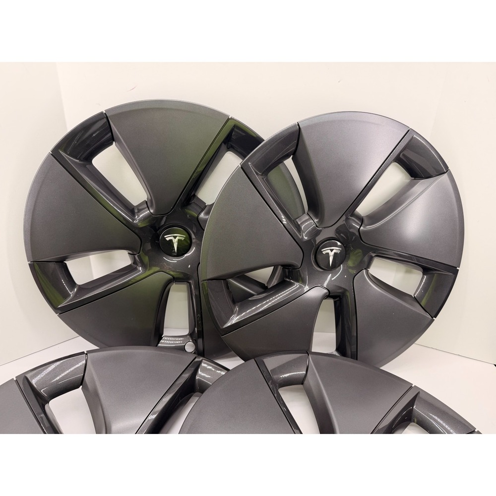 GENUINE Tesla AERO 18" Wheel Hubcap 2017-23 Model 3, w/protective bag, Set of 4
